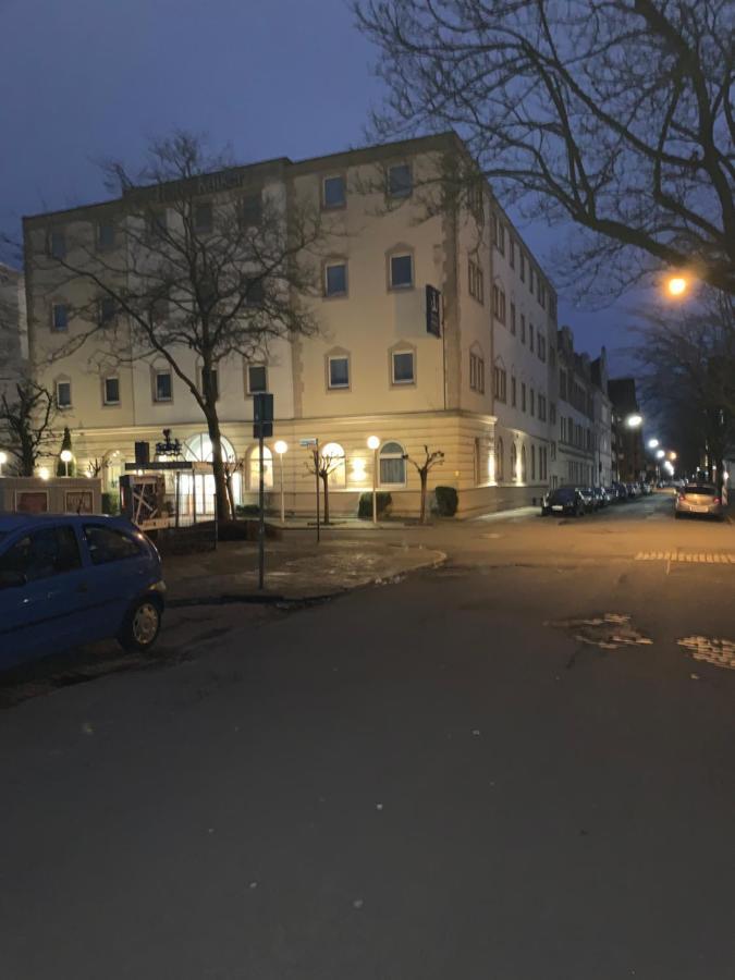 Sudstadt-Fewo Mit Grossem Balkon Nahe City Und Meer - Uber Den Dachern Von Whv Wilhelmshaven Extérieur photo